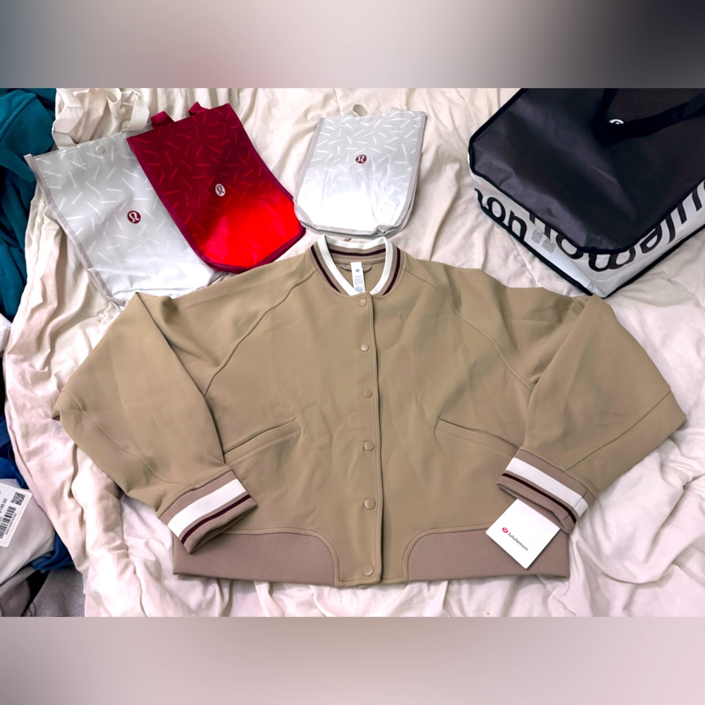 Lululemon Snap-Front Collegiate Jacket-Large-Sheer Oak NWT! Size XL or L